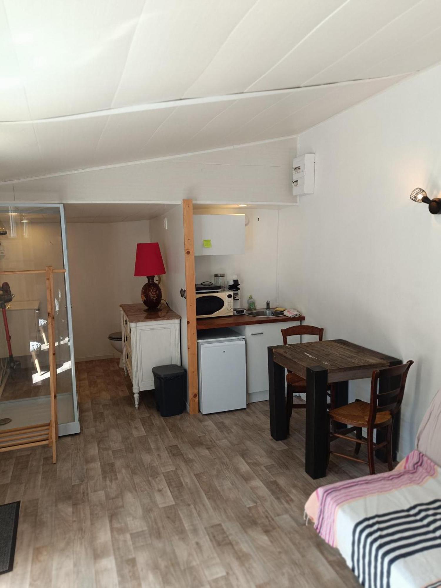 Le Studio Au Calme A Royan Bagian luar foto