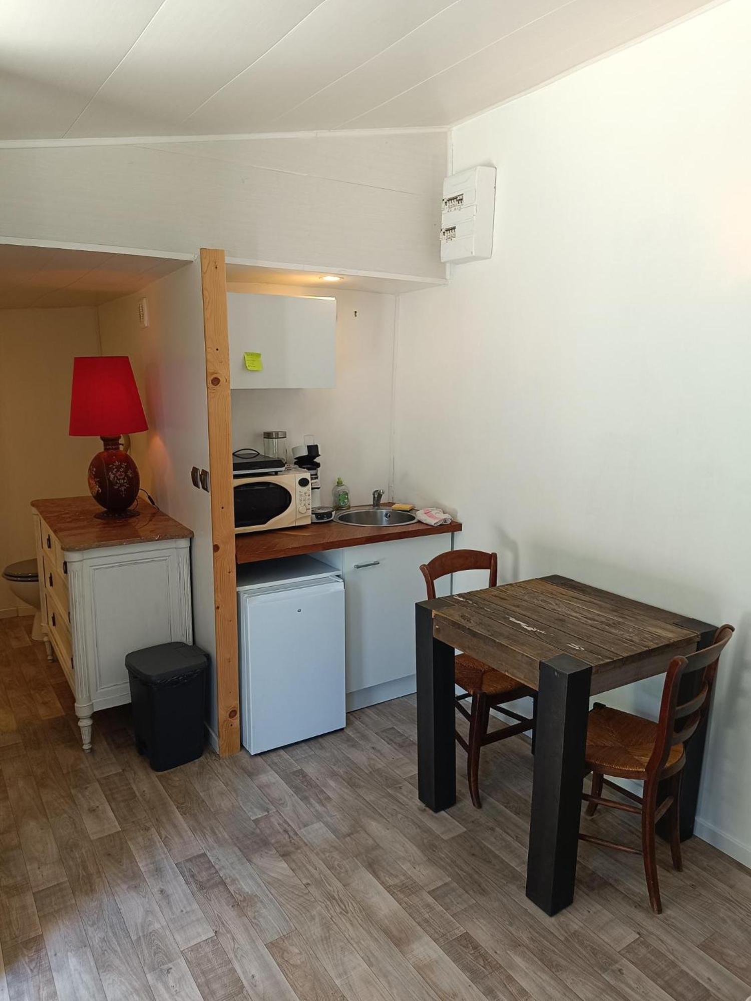 Le Studio Au Calme A Royan Bagian luar foto